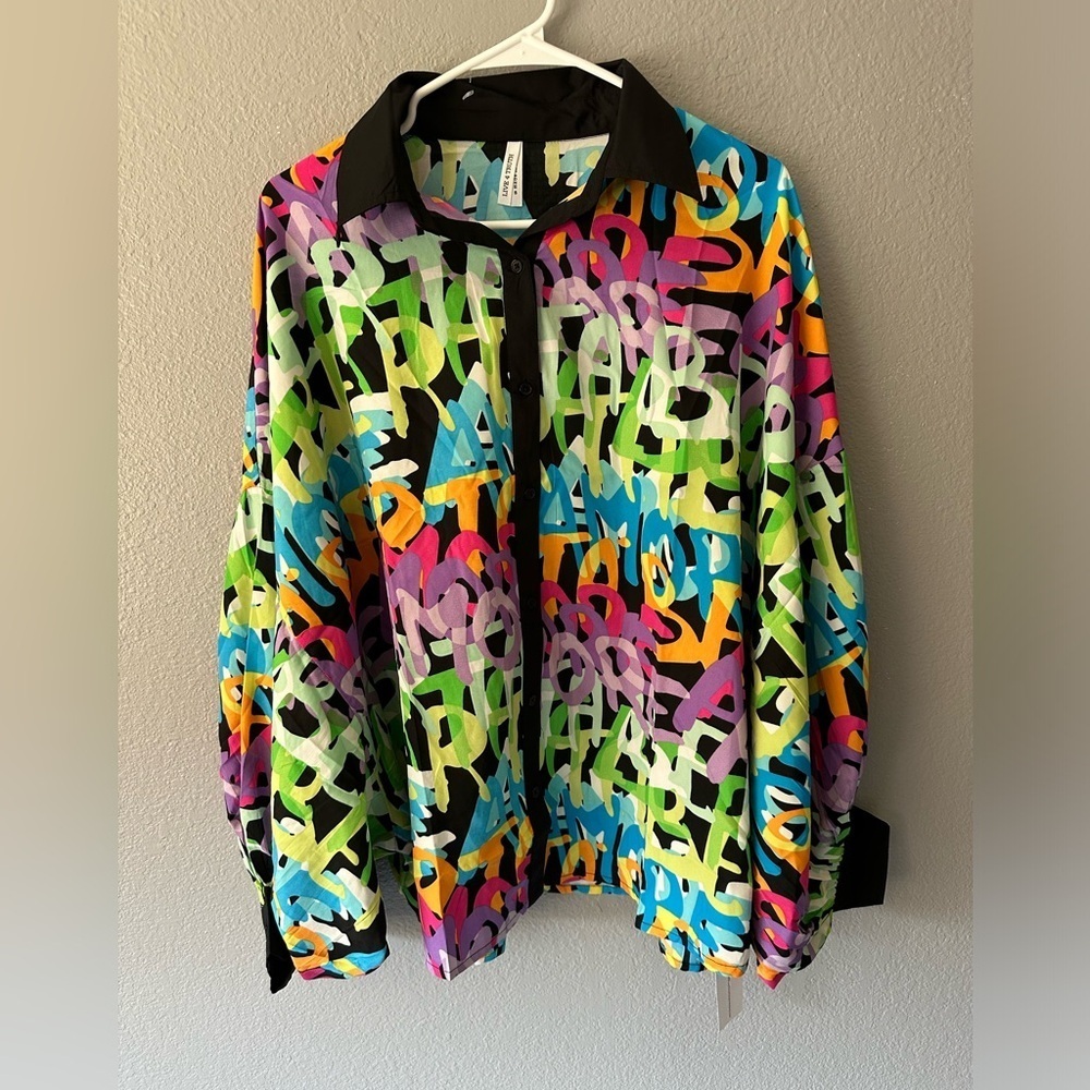 Live for truth colorful tossed letters oversized super wide sleeves blouse NWT